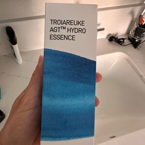 Troiareuke AGT Hydro Essence